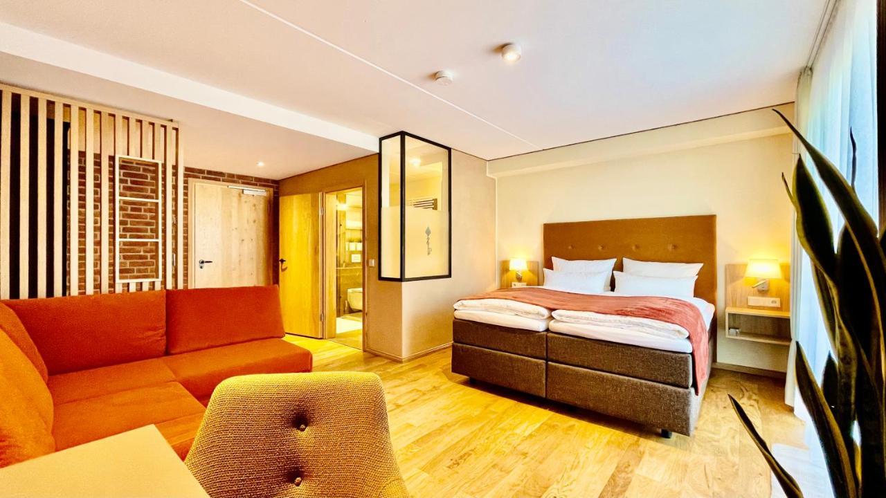 Parkhotel Йевер Екстериор снимка