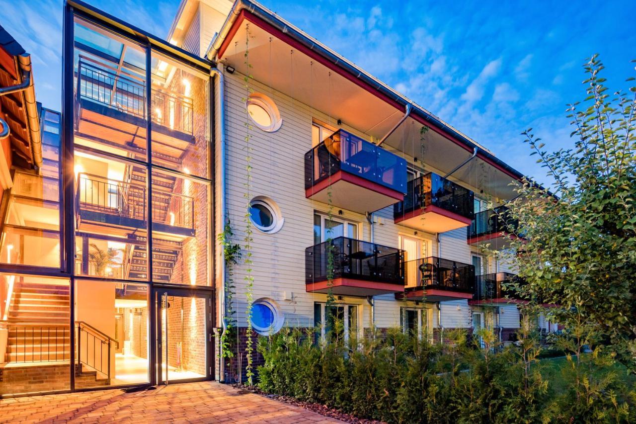 Parkhotel Йевер Екстериор снимка