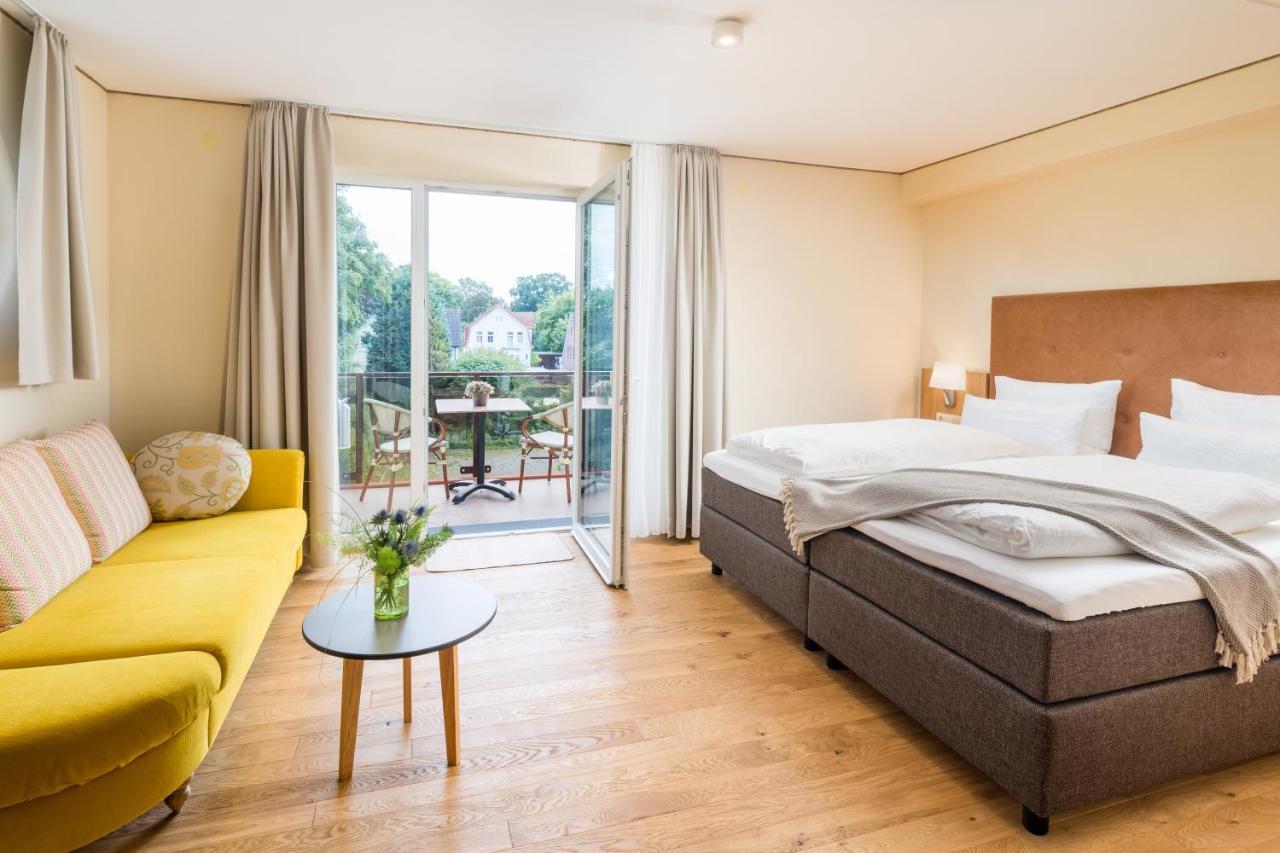 Parkhotel Йевер Екстериор снимка